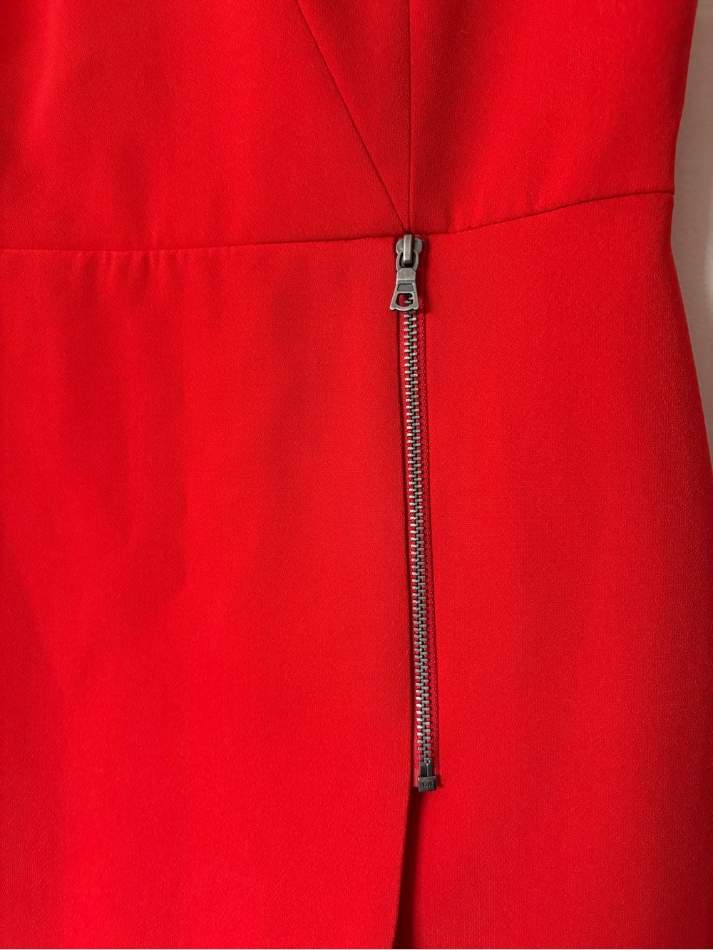ALICE + OLIVIA Red Sleeveless Lennon Mini Dress - Picture 6 of 8